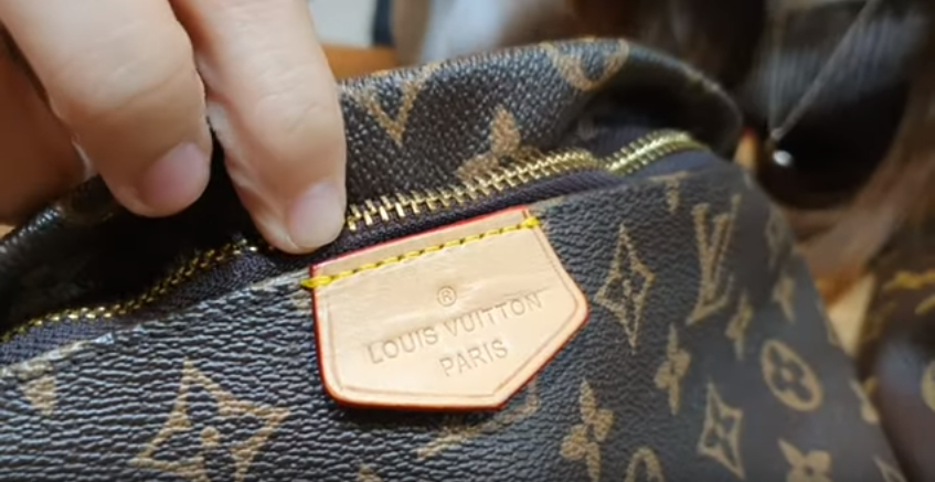 Front Label | Fake Louis Vuitton Bumbag