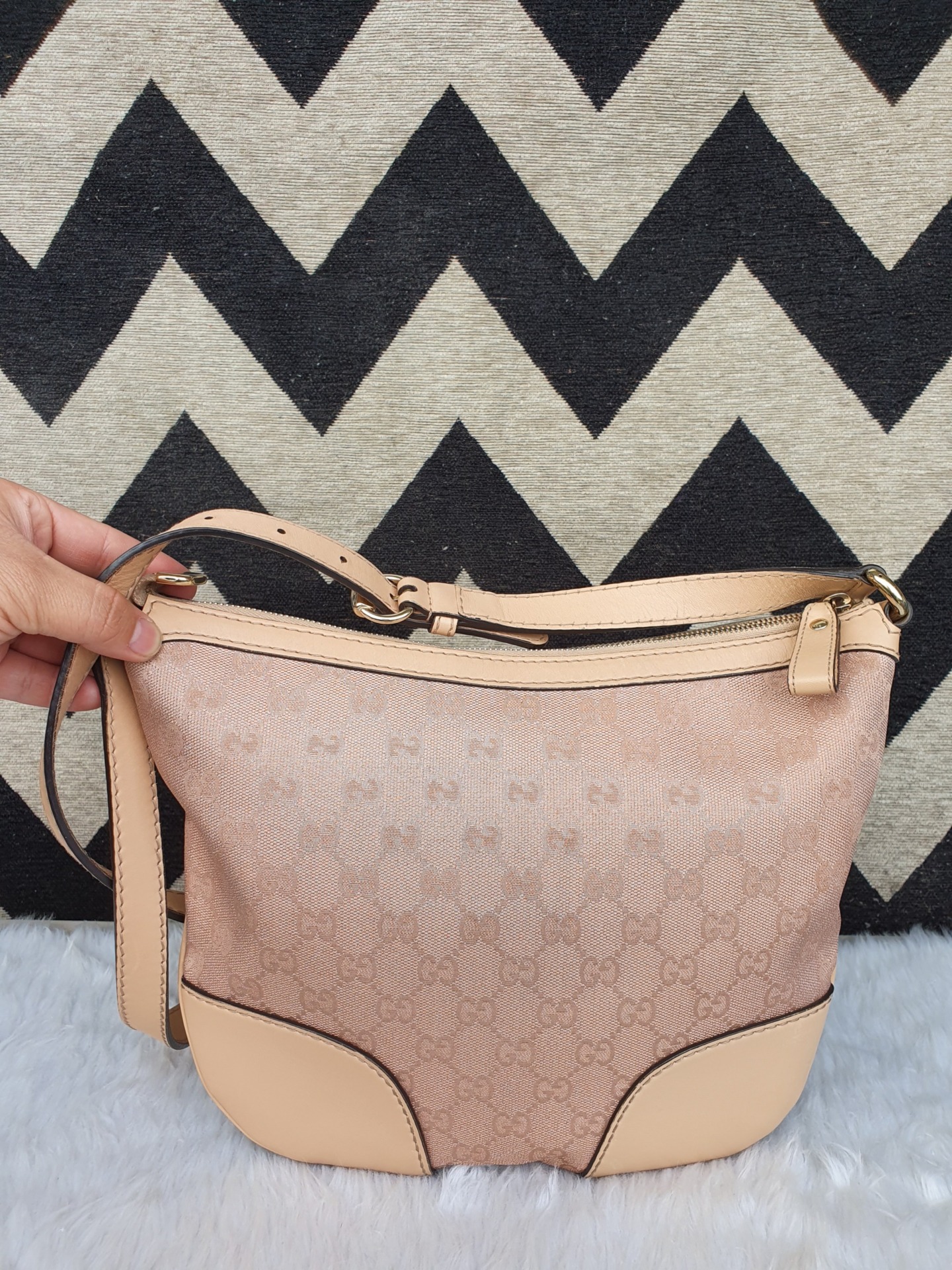 SOLD!!! Gucci Pink Canvas Sling Bag – Mommy Micah – Luxury Bags Trusted Seller Philippines