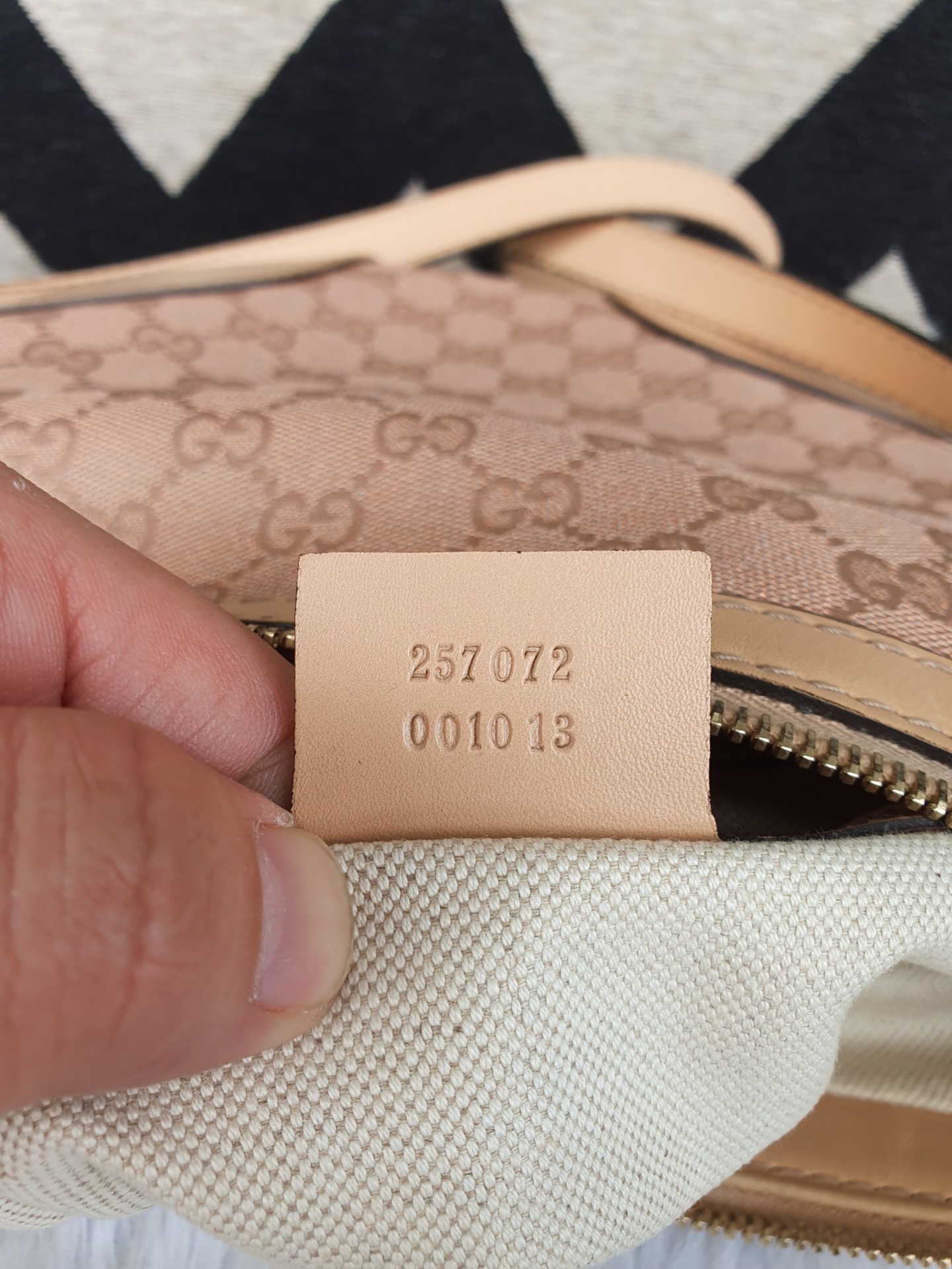 SOLD!!! Gucci Pink Canvas Sling Bag – Mommy Micah – Luxury Bags Trusted Seller Philippines